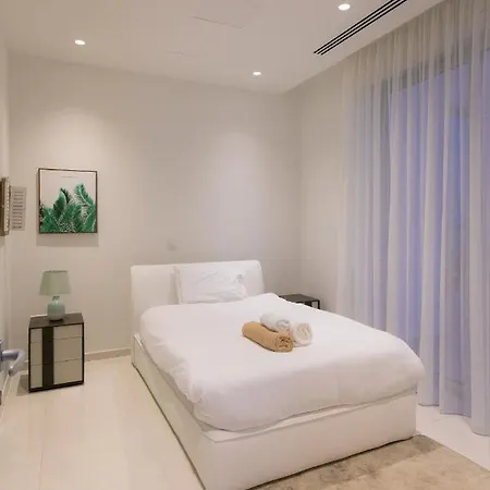 Sea Pearl Beachfront - Breeze Villa *