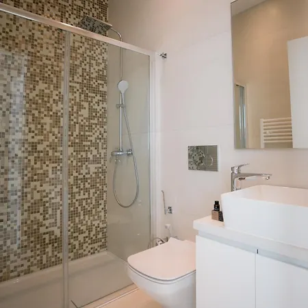 Sea Pearl Beachfront - Breeze Villa