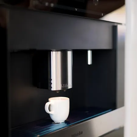 Sea Pearl Beachfront - Breeze Villa *