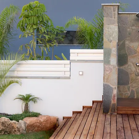 Sea Pearl Beachfront - Breeze * Ajía Nápa