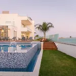 Sea Pearl Beachfront - Breeze * Ajía Nápa