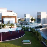Sea Pearl Beachfront - Breeze * Ajía Nápa