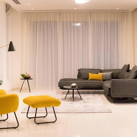 Villa Sea Pearl Beachfront - Breeze