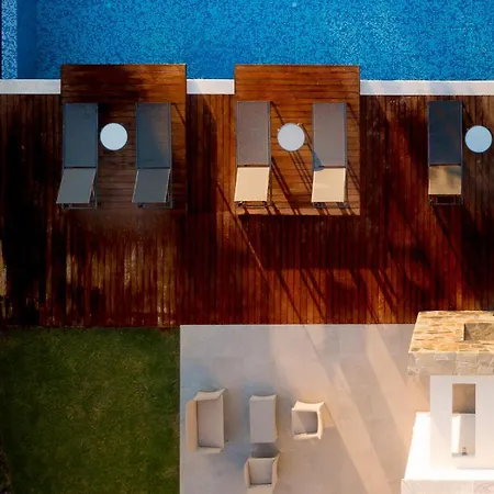 Sea Pearl Beachfront - Breeze Villa Ayia Napa