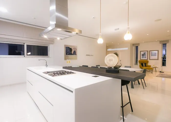 Vila Sea Pearl Beachfront - Breeze *