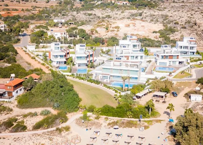 Sea Pearl Beachfront - Breeze Vila *