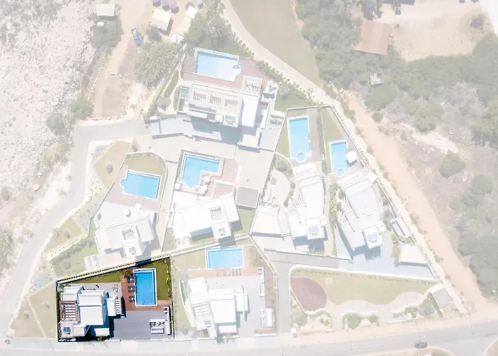 Vila Sea Pearl Beachfront - Breeze